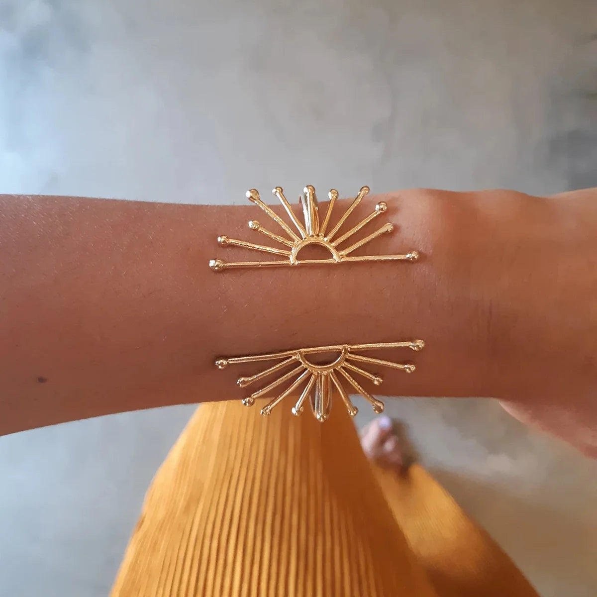 Bracelet “Sun’s Embrace”